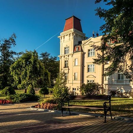 Bristol Vila Tereza Karlsbad Buitenkant foto