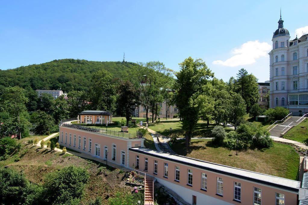 Bristol Vila Tereza Karlsbad Buitenkant foto
